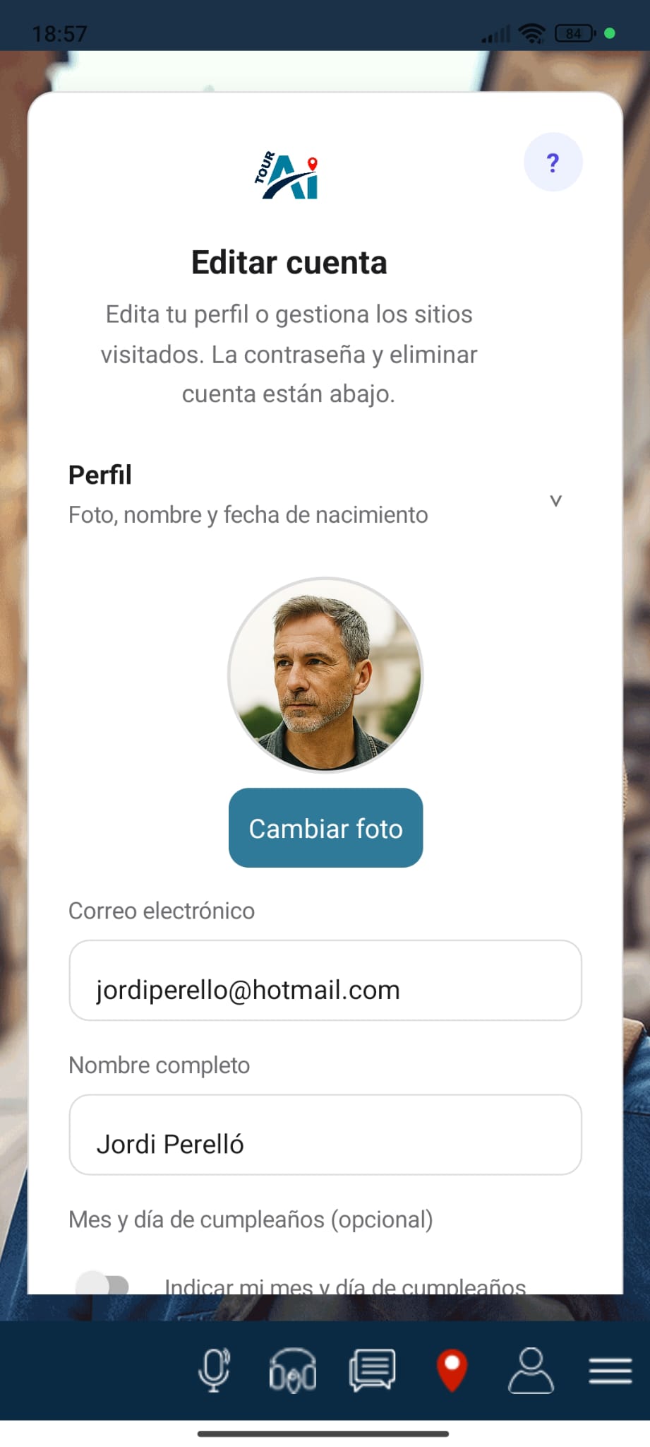 Captura de TourAI: perfil de usuario y planes